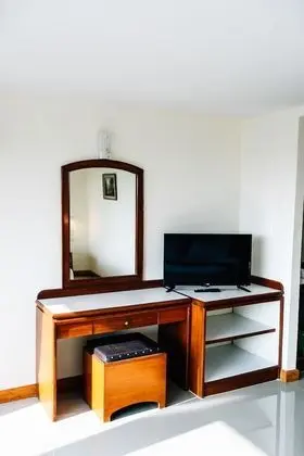 Standard Tek Büyük veya İki Ayrı Yataklı Oda, 1 Çift Kişilik veya 2 Tek Kişilik Yatak