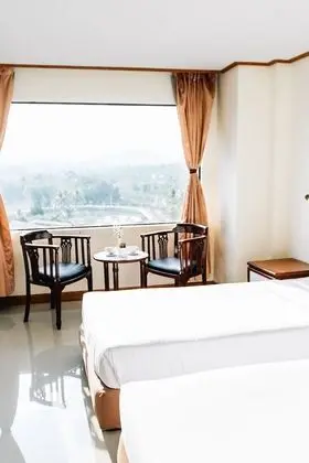 Standard Tek Büyük veya İki Ayrı Yataklı Oda, 1 Çift Kişilik veya 2 Tek Kişilik Yatak