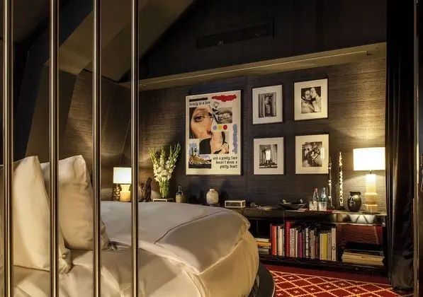 Signature Süit, 1 En Büyük (King) Boy Yatak, Havuz Kullanımı