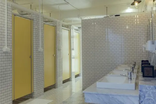 4 Beds Mixed Dormitory