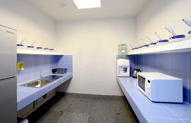Standard Share Bathroom
