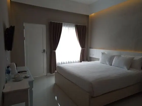 Deluxe Tek Büyük Yataklı Oda