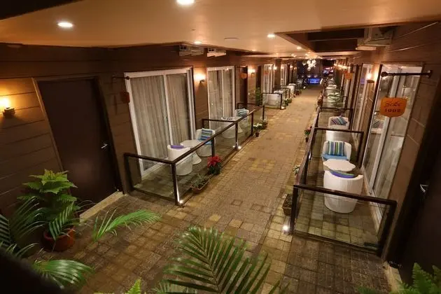 Luxury Oda, 1 En Büyük (King) Boy Yatak