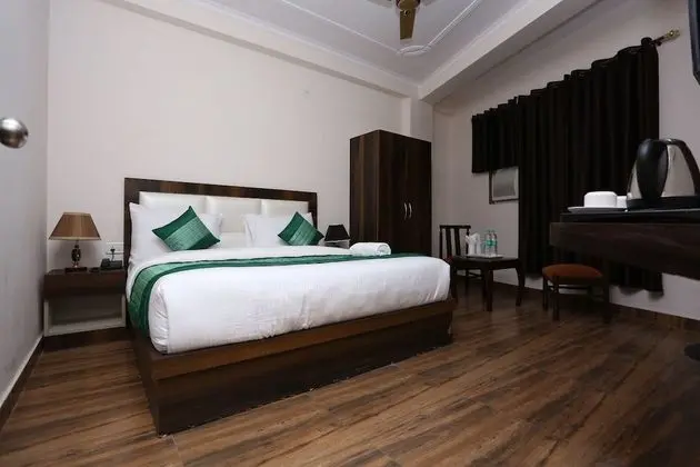 Deluxe Tek Büyük Yataklı Oda, 1 En Büyük (King) Boy Yatak, Sigara İçilebilir, Şehir Manzaralı