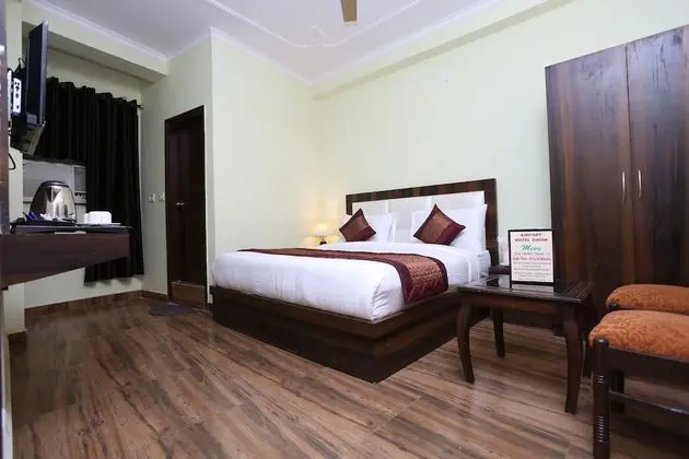 Deluxe Tek Büyük Yataklı Oda, 1 En Büyük (King) Boy Yatak, Sigara İçilebilir, Şehir Manzaralı