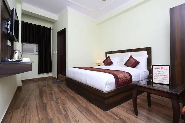 Deluxe Tek Büyük Yataklı Oda, 1 En Büyük (King) Boy Yatak, Sigara İçilebilir, Şehir Manzaralı