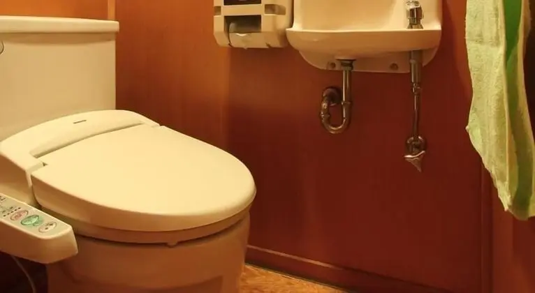 Traditional Oda, Ortak Banyo