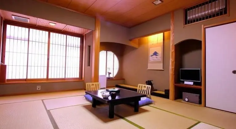 Traditional Oda, Ortak Banyo