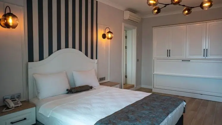 Deluxe Deniz Manzaralı Suit