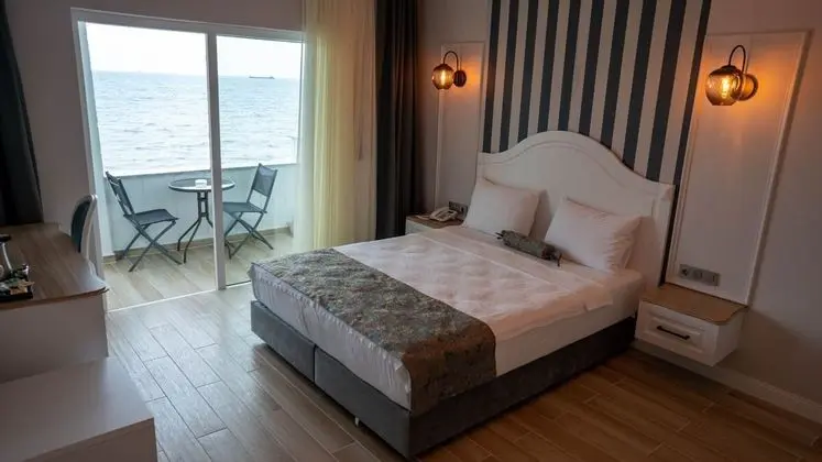 Deluxe Deniz Manzaralı Suit