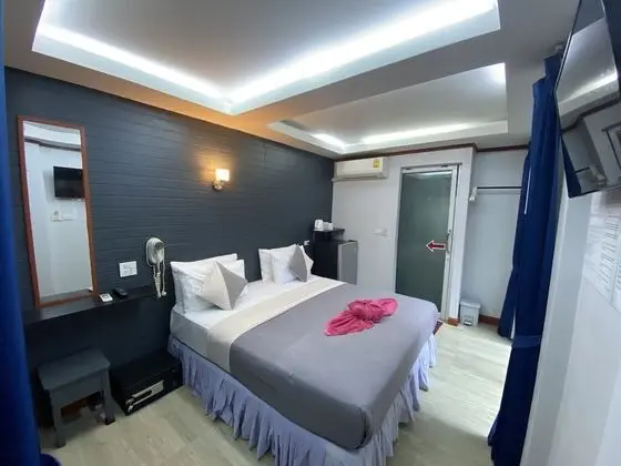 Economy Tek Büyük Yataklı Oda