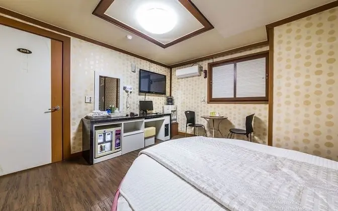Oda (General room)