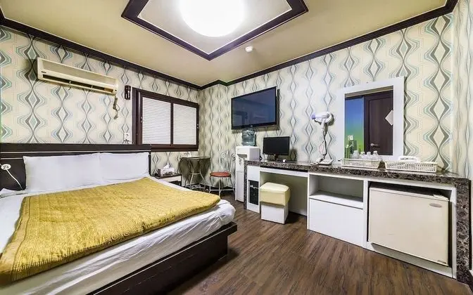 Oda (General room)