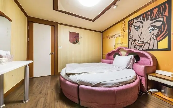 Oda (General room)