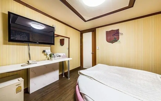 Oda (General room)
