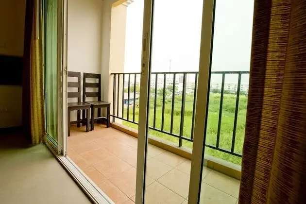 Balcony Deluxe Triple