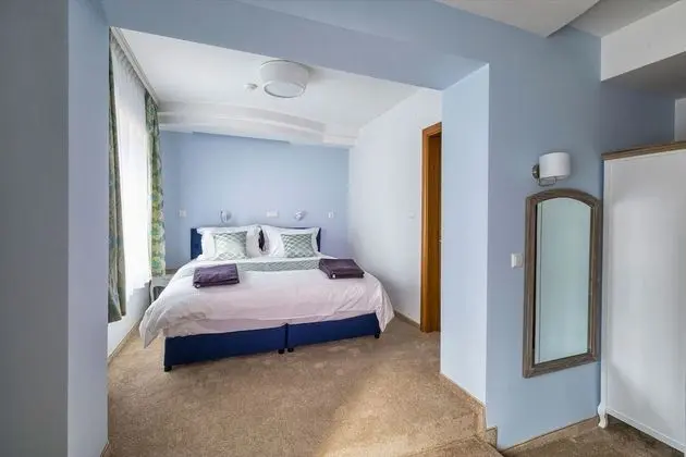 Standard Tek Büyük Yataklı Oda