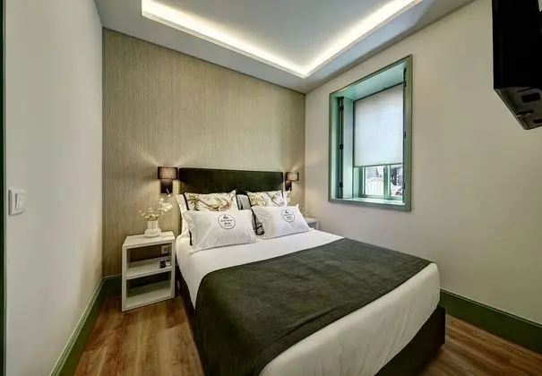 Superior Oda, 1 Büyük (Queen) Boy Yatak, Sigara İçilmez, Asma Kat