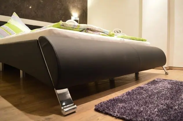 Luxury Apart Daire, Bahçe Manzaralı