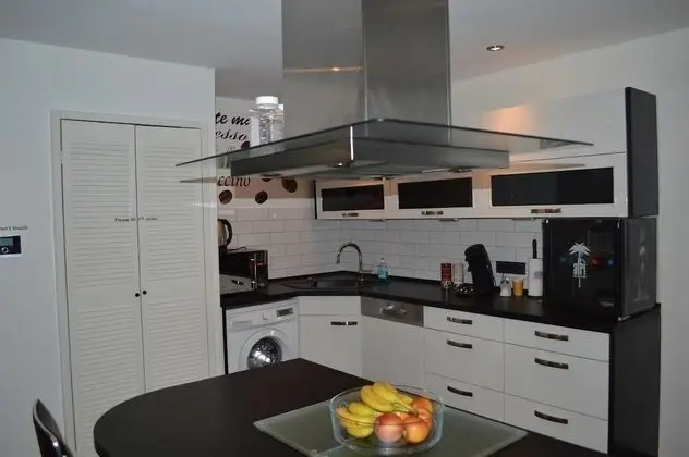 Luxury Apart Daire, Bahçe Manzaralı