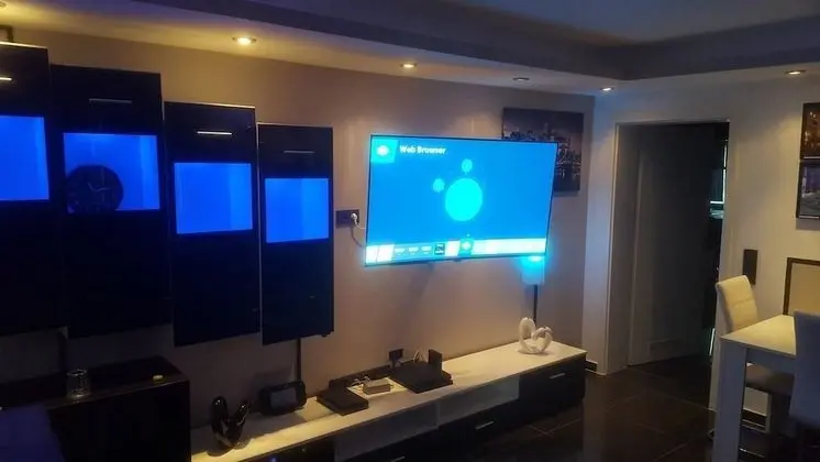 Luxury Apart Daire, Bahçe Manzaralı