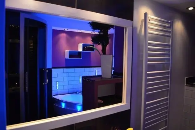 Luxury Apart Daire, Bahçe Manzaralı