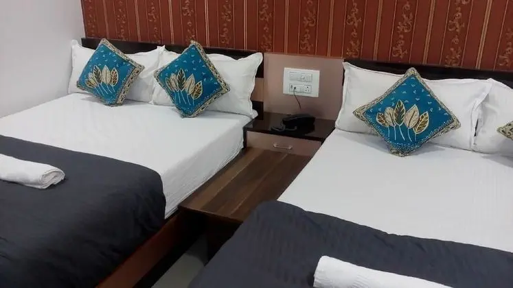 Deluxe Dört Kişilik Oda