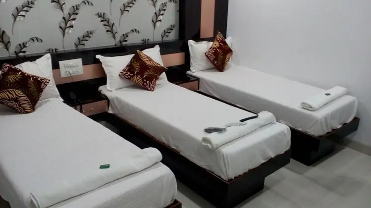 Deluxe Üç Kişilik Oda