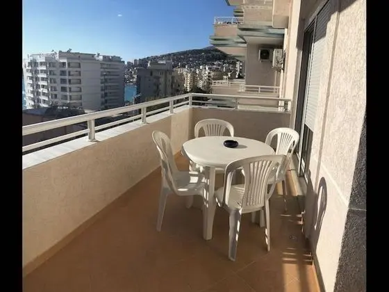 Apart Daire, 2 Yatak Odası, Balkon