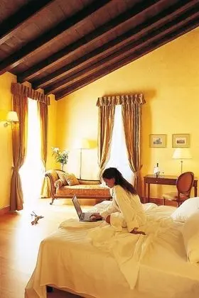 Junior Suite Fortress view