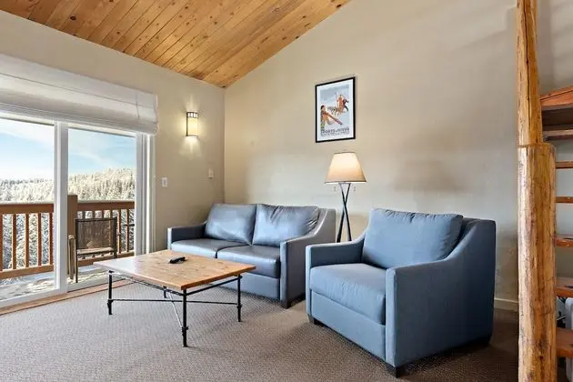 Çatı Katı (Loft), Sigara İçilmez, Dağ Manzaralı