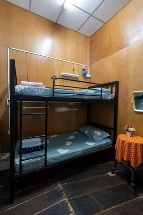 Ortak Ranzalı Oda, Sigara İçilmez