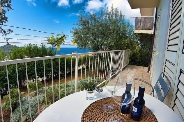 Apart Daire, 1 Yatak Odası, Balkon, Bahçe Manzaralı