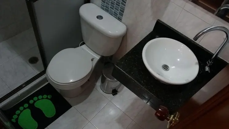 Büyük Yataklı Tek Kişilik Oda