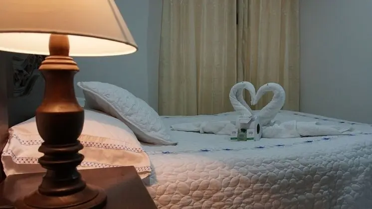 Tek Büyük Yataklı Oda