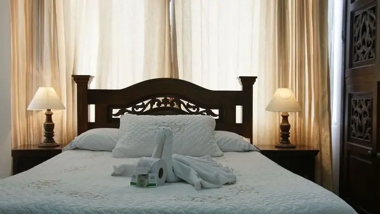 Tek Büyük Yataklı Oda