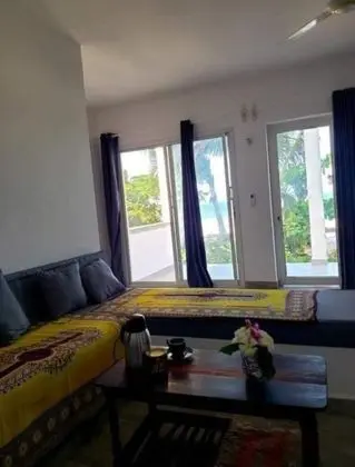 Deluxe Tek Büyük Yataklı Oda, 1 Yatak Odası, Engellilere Uygun, Plaj Manzaralı