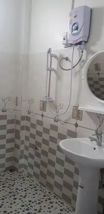 Business Tek Büyük Yataklı Oda