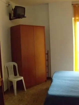 Tek Kişilik Oda