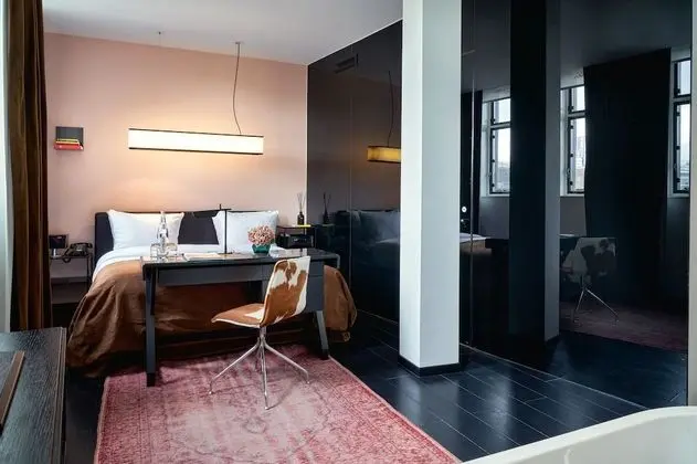 Oda (Sir Residence)