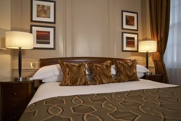 Grand Oda, 1 Çift Kişilik Yatak