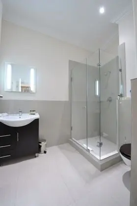 Luxury Tek Büyük Yataklı Oda, 1 Büyük (Queen) Boy Yatak