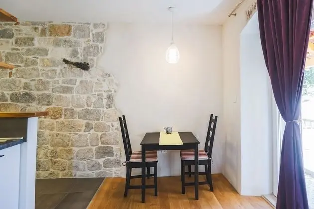 Apart Daire, Balkon