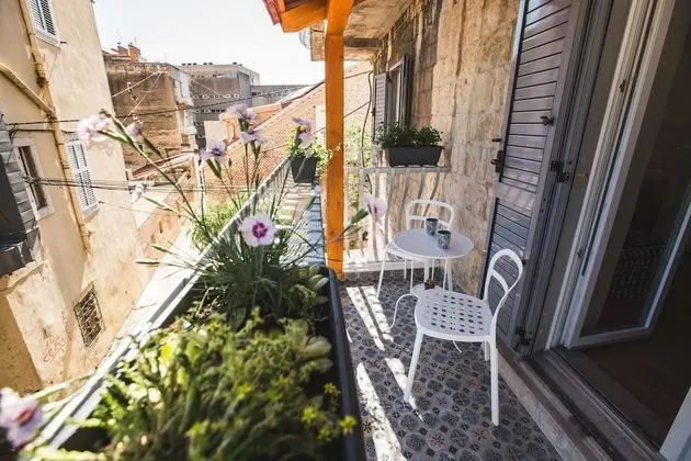 Apart Daire, Balkon