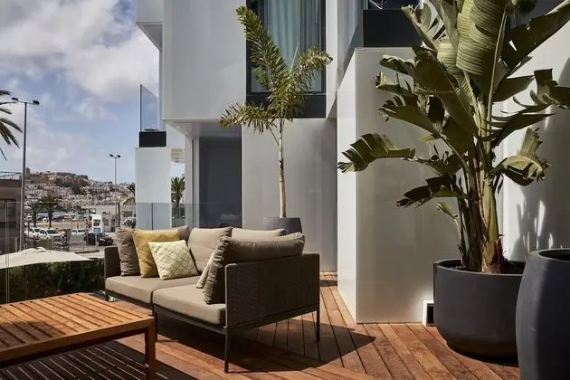 Sir Sun Deck