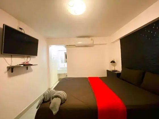 Standard Tek Büyük Yataklı Oda