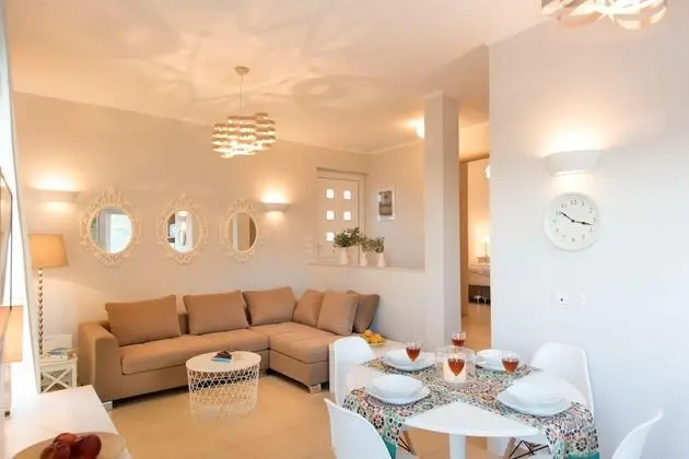 Superior Villa, 3 Yatak Odası, Kişiye Özel Havuzlu, Deniz Manzaralı