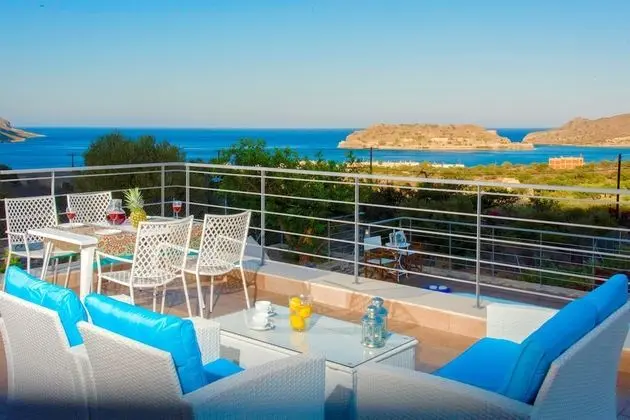 Superior Villa, 3 Yatak Odası, Kişiye Özel Havuzlu, Deniz Manzaralı