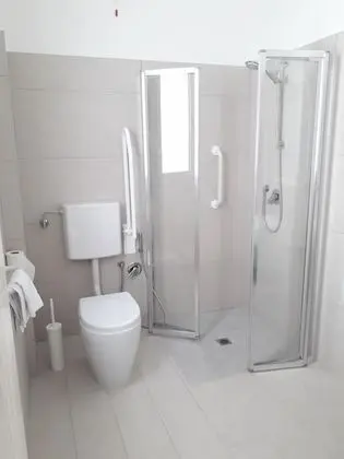 Tek Büyük veya İki Ayrı Yataklı Oda
