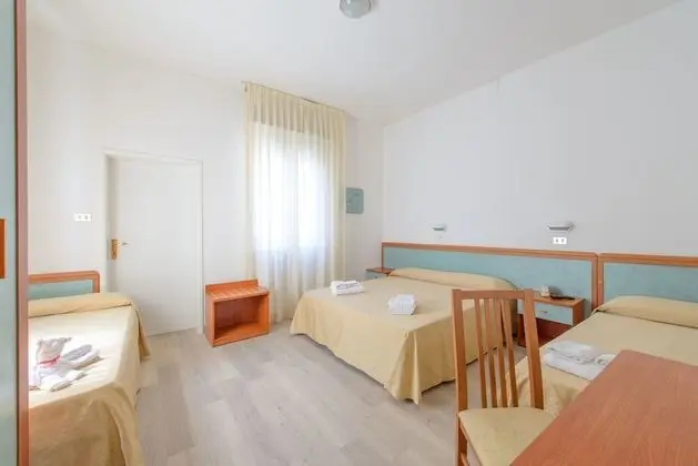 Dört Kişilik Oda